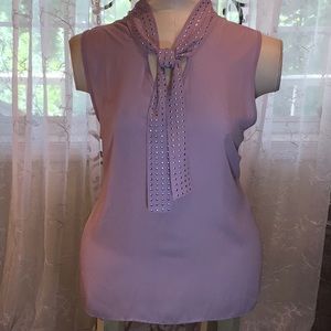 Lavender sleeveless top 🍬